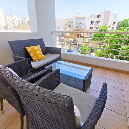 Promenade Breeze City Apartment Larnaca Eksteriør billede